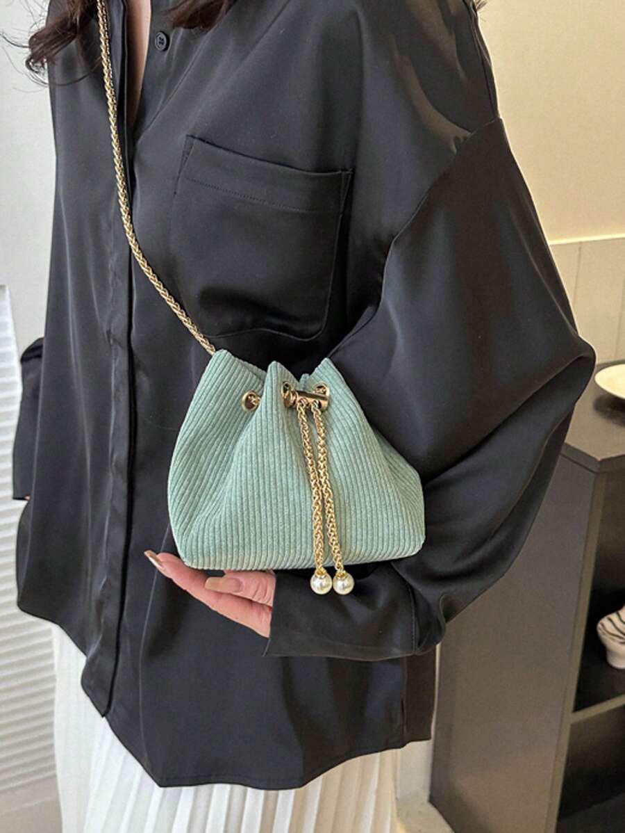 Irene – Minimalist Bucket Shoulder Bag