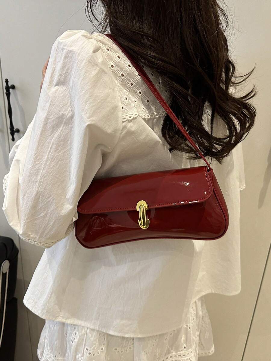Irene – Retro Flap Accent Faux Leather Shoulder Bag