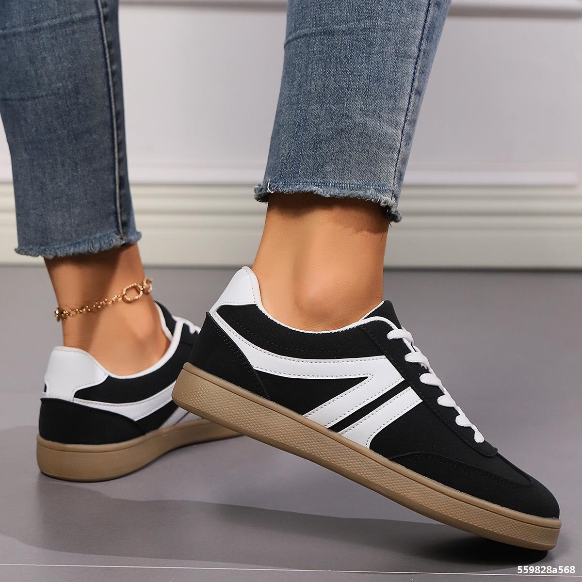 Lace-Up Shoes with Round Toe and PU Upper Material | Ideal for All Seasons